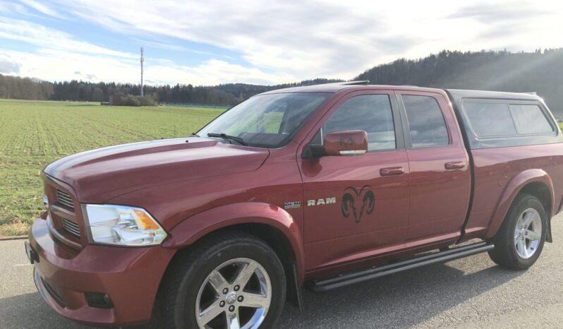 Dodge Ram 1500 Quad Cab voll