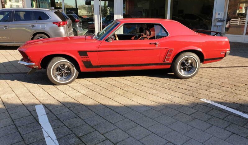 Ford Mustang voll