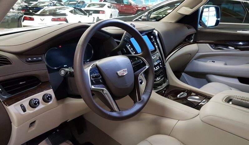 Cadillac Escalade voll