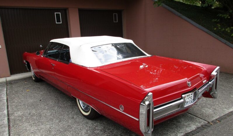 Cadillac Deville voll