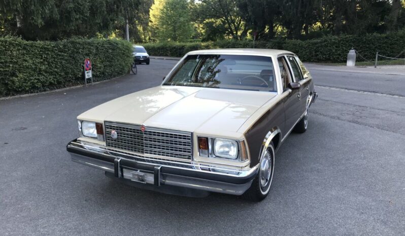 Chevrolet Malibu Classic voll