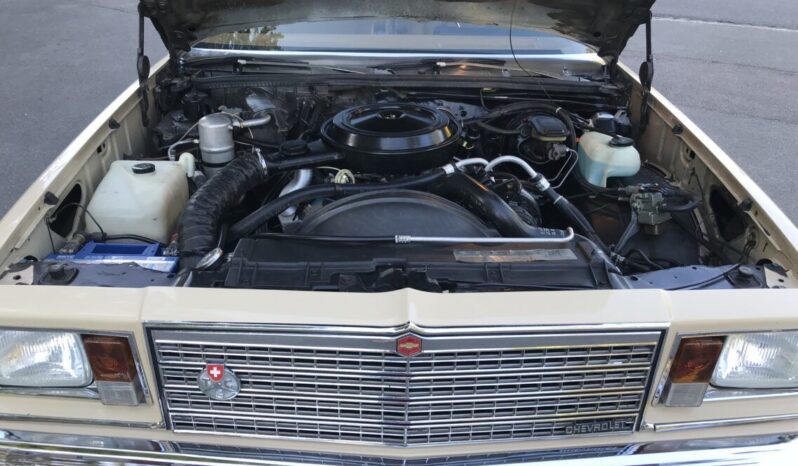 Chevrolet Malibu Classic voll