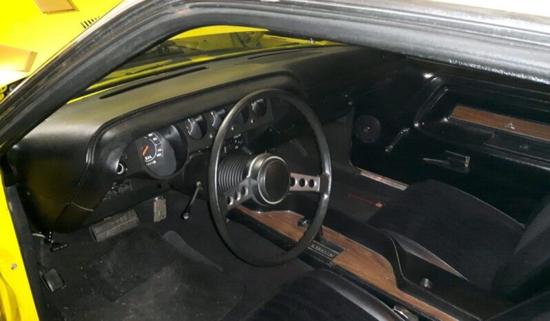 Dodge Challenger voll