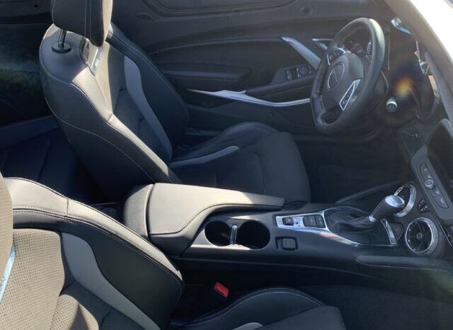 Chevrolet Camaro voll