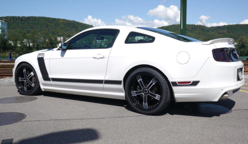 Ford Mustang GT 5.0l V8 voll