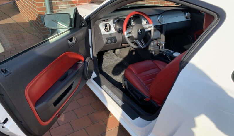 Ford Mustang S197 GT voll