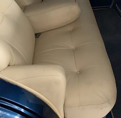 Cadillac Fleetwood voll