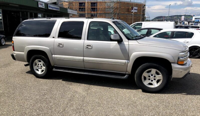 Chevrolet Suburban 5,3 V8 4×4 voll