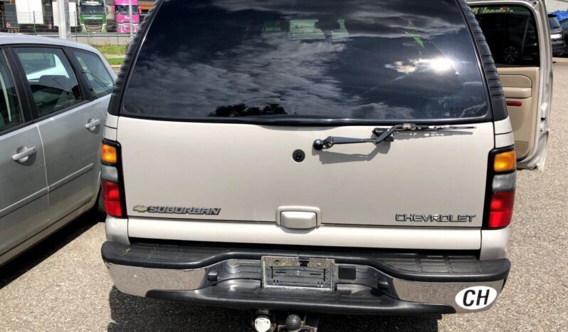 Chevrolet Suburban 5,3 V8 4×4 voll