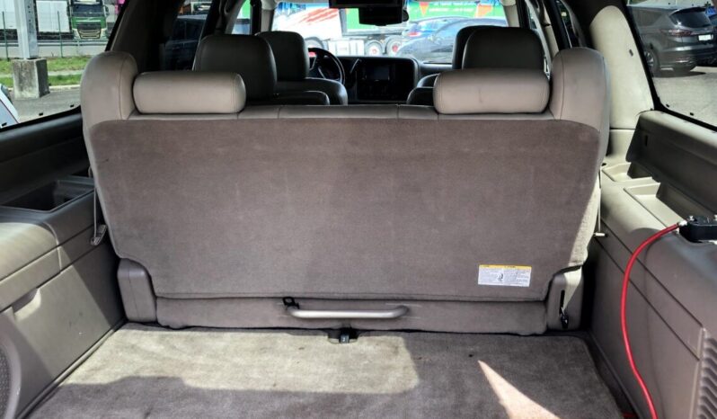 Chevrolet Suburban 5,3 V8 4×4 voll