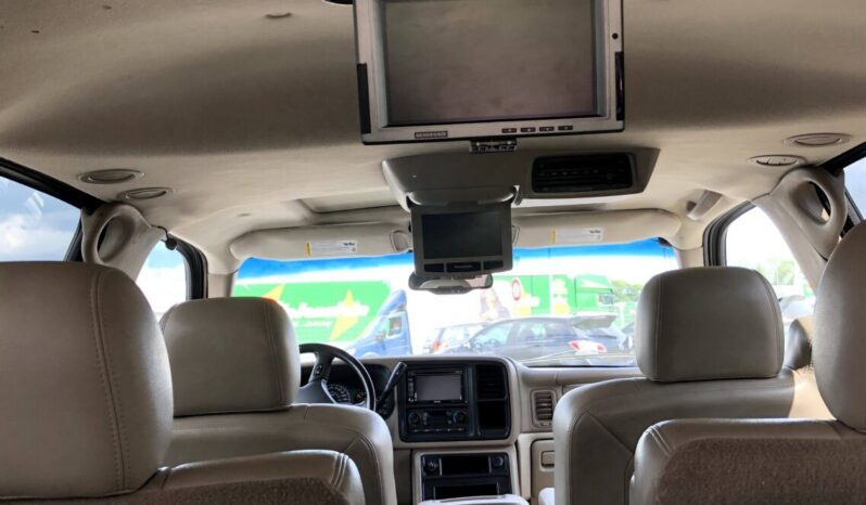 Chevrolet Suburban 5,3 V8 4×4 voll