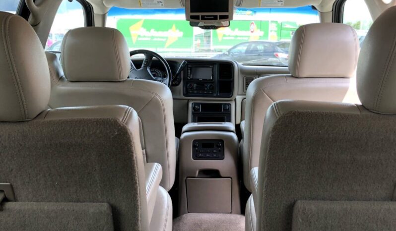 Chevrolet Suburban 5,3 V8 4×4 voll