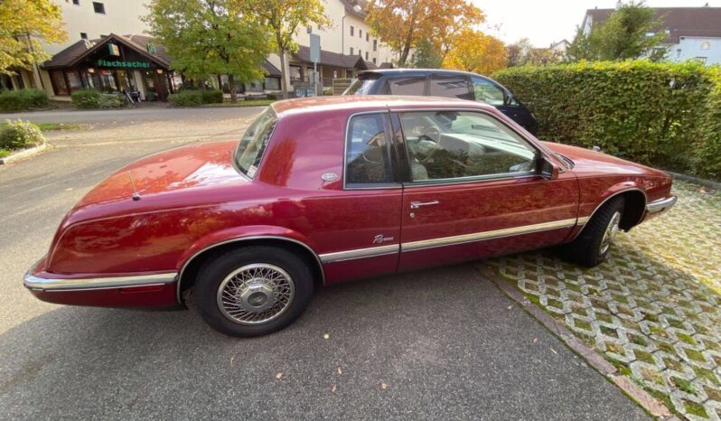 Buick Riviera Coupe voll