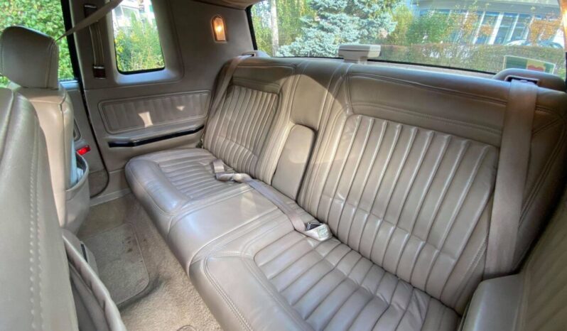 Buick Riviera Coupe voll