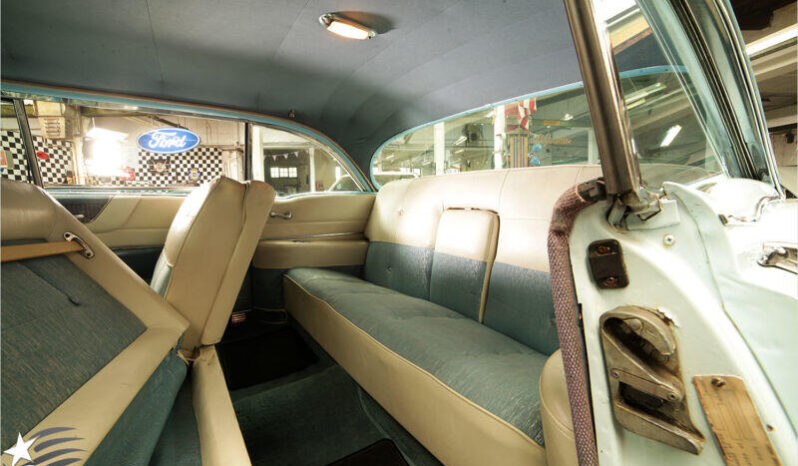 Cadillac Coupe De Ville voll