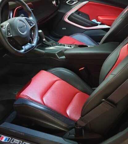 Chevrolet Camaro voll