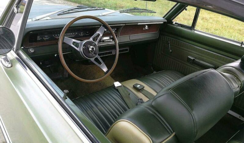 Dodge Dart voll