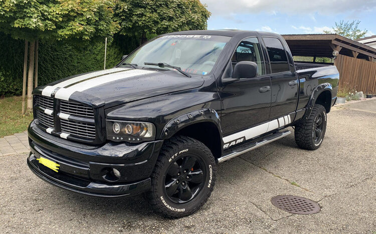 Dodge RAM 1500 voll