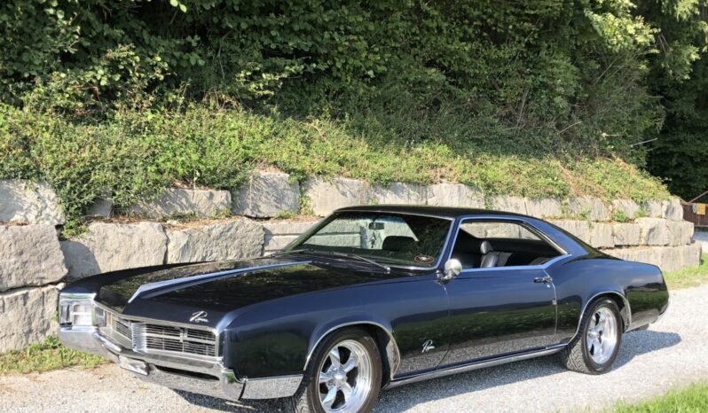Buick Riviera voll