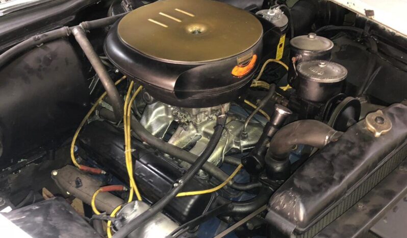 Cadillac Coupe De Ville voll