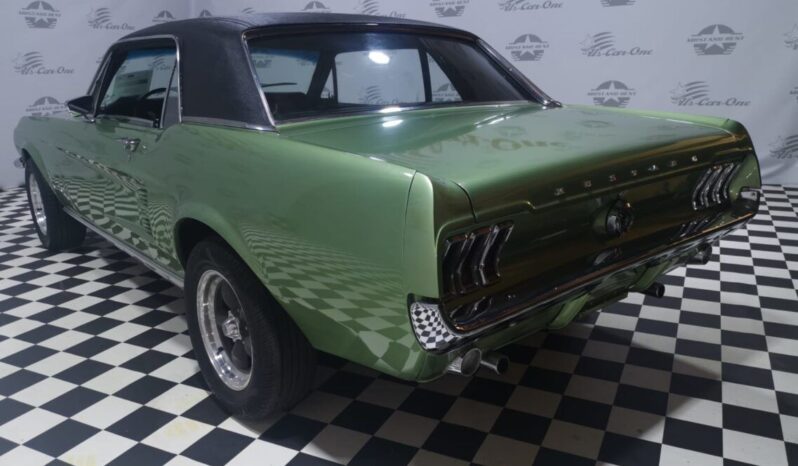 Ford Mustang V8Vinyldach, Ivorygreen voll