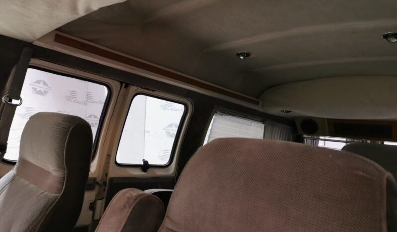 Ford Econoline V8 Hightop Europäische Zulassung voll