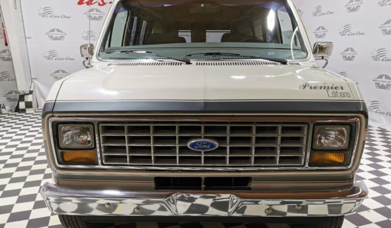 Ford Econoline V8 Hightop Europäische Zulassung voll