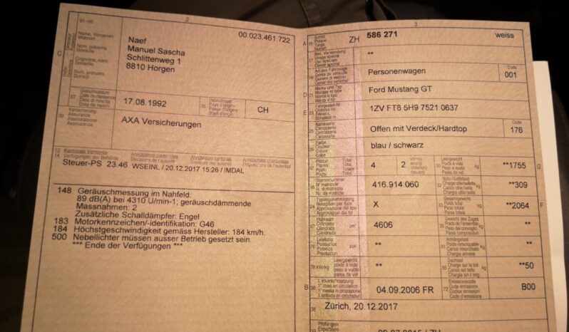 Ford Mustang GT voll