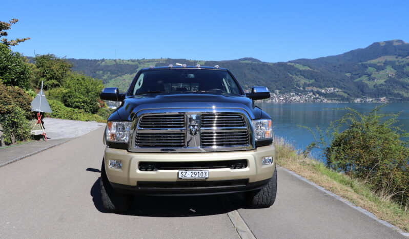 Dodge Ram 2500 voll