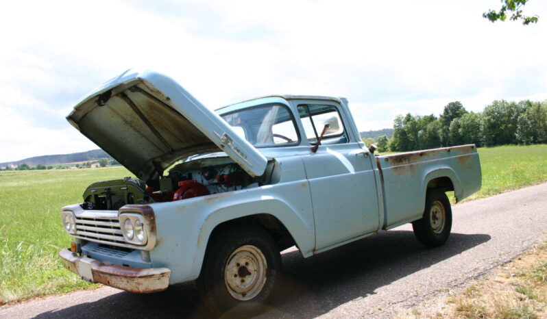 Ford F100 voll