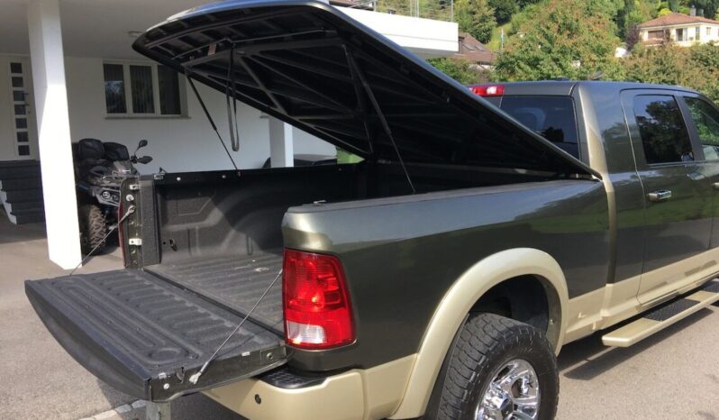 Dodge Ram 2500 voll