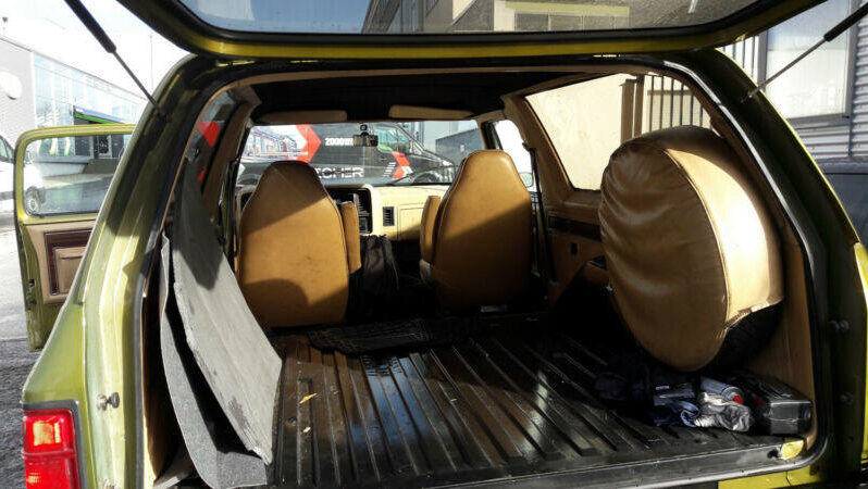 Dodge Ramcharger voll