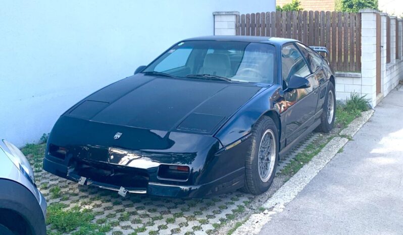 Pontiac Fiero voll