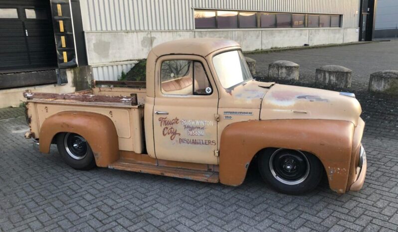 International R113 voll