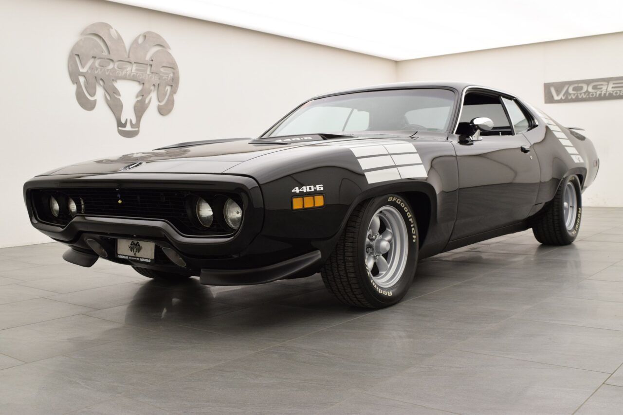 Plymouth Roadrunner 440 Six Pack