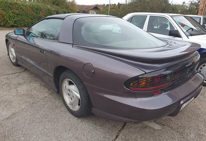 Pontiac Firebird Trans Am 5.7 V8 voll