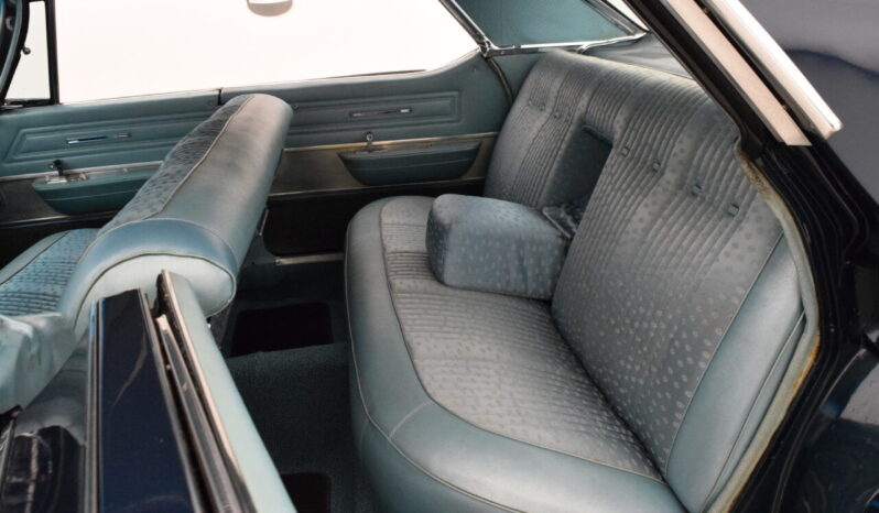 Chrysler New Yorker voll