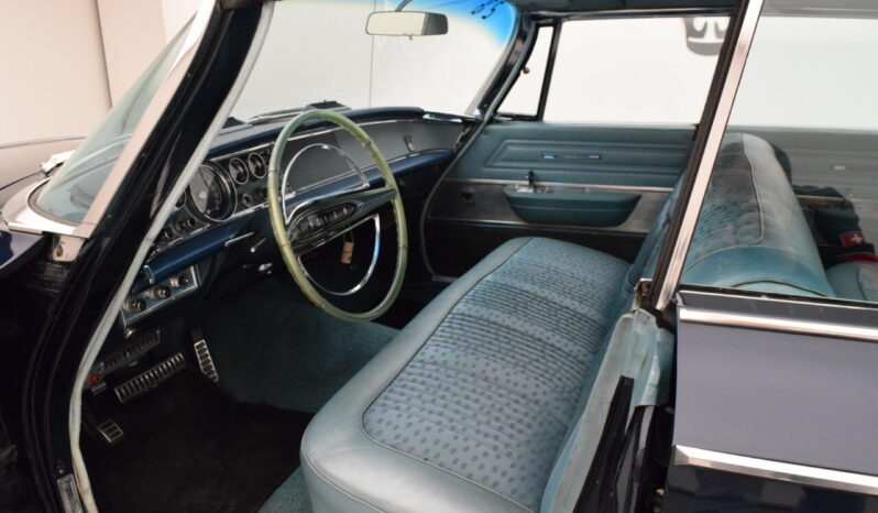 Chrysler New Yorker voll