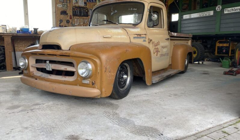 International R113 voll