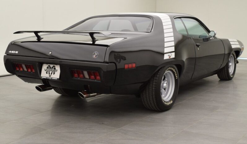 Plymouth Roadrunner 440 Six Pack voll