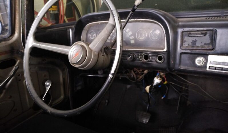 Chevrolet Suburban voll