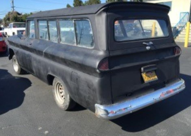 Chevrolet Suburban voll