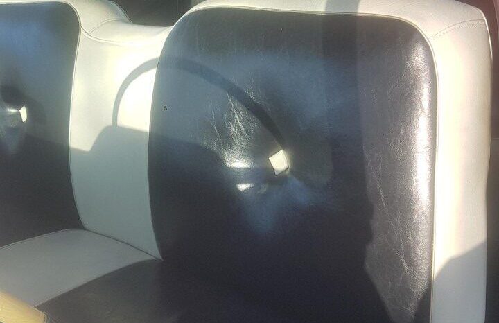 Dodge Custom Royal V8 voll