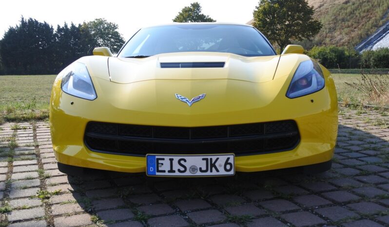 Chevrolet Corvette C7 Stingray voll