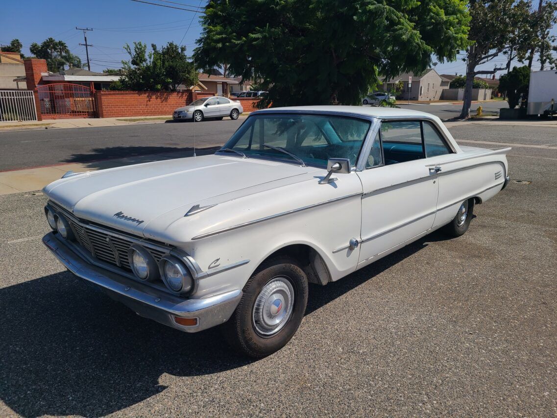Mercury Comet S22 hardtop coupe