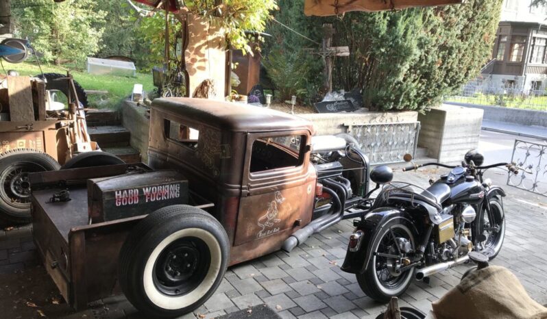 Ford Real Rat Rod voll