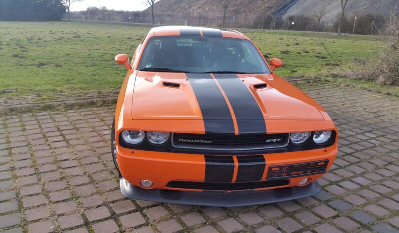 Dodge Challenger SRT 8 voll