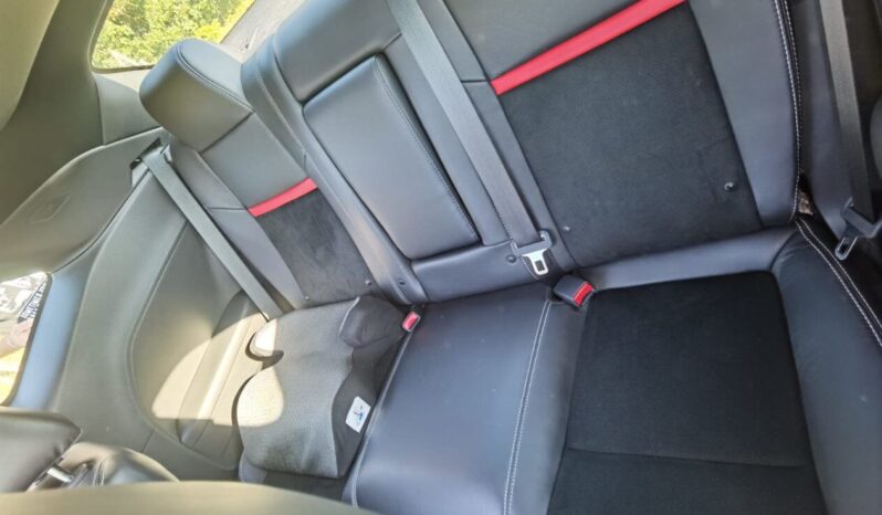 Dodge Challenger SRT8 voll