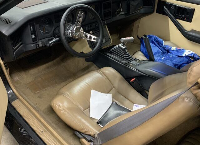 Pontiac Firebird Trans Am voll