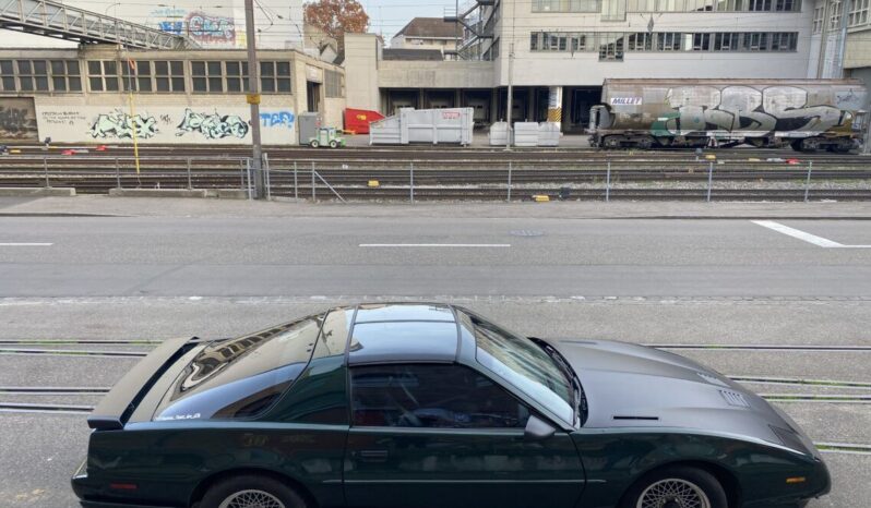 Pontiac Firebird Trans Am GTA voll